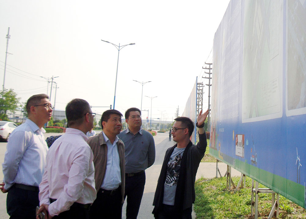 扬州市邗江区纪检委书记徐明来小蝌蚪影视污下载扬州生产中心调研